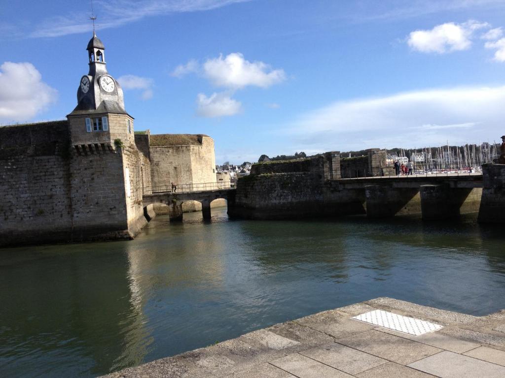 Hotel Du Port Concarneau Luaran gambar